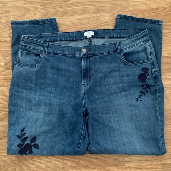 Crown Ivy Straight Curvy Leg Jeans jeans Size 22W - Picture 1 of 15